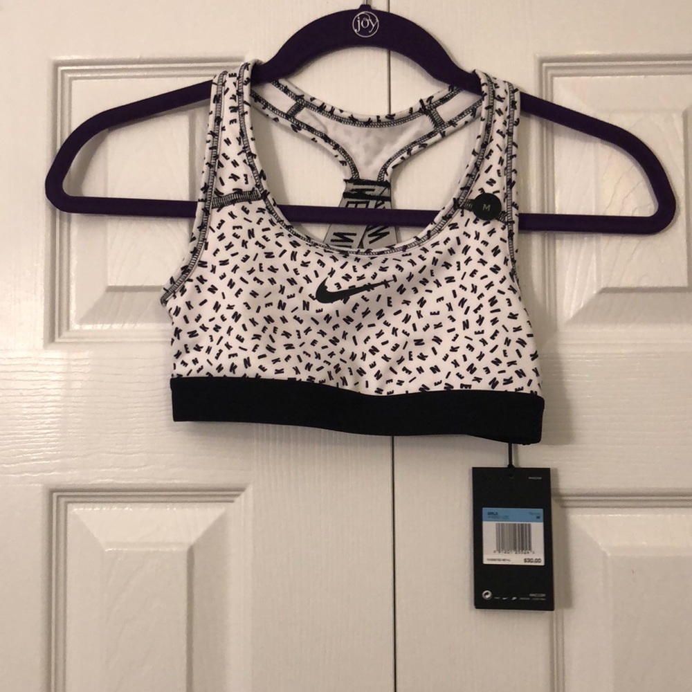 Nike Sports Bra. For GIRLS